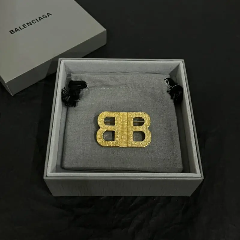 balenciaga brooches pour femme s_12527242